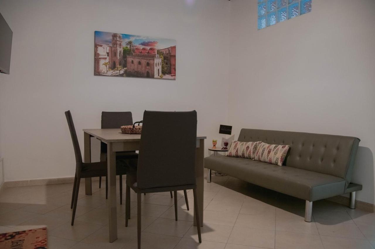 Ideisini'S Apartment Palermo Bagian luar foto