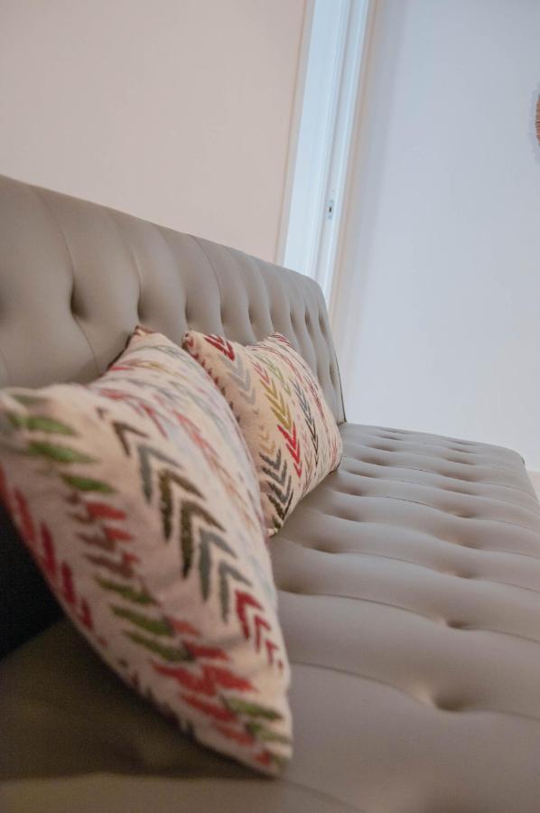 Ideisini'S Apartment Palermo Bagian luar foto